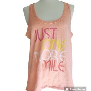 🌷Clearance🌷ON Athletic Tank ...Just one more mile